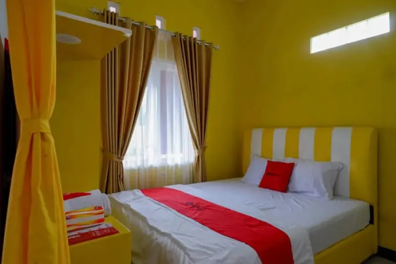 RedDoorz Terminal Mendolo - Photo 5