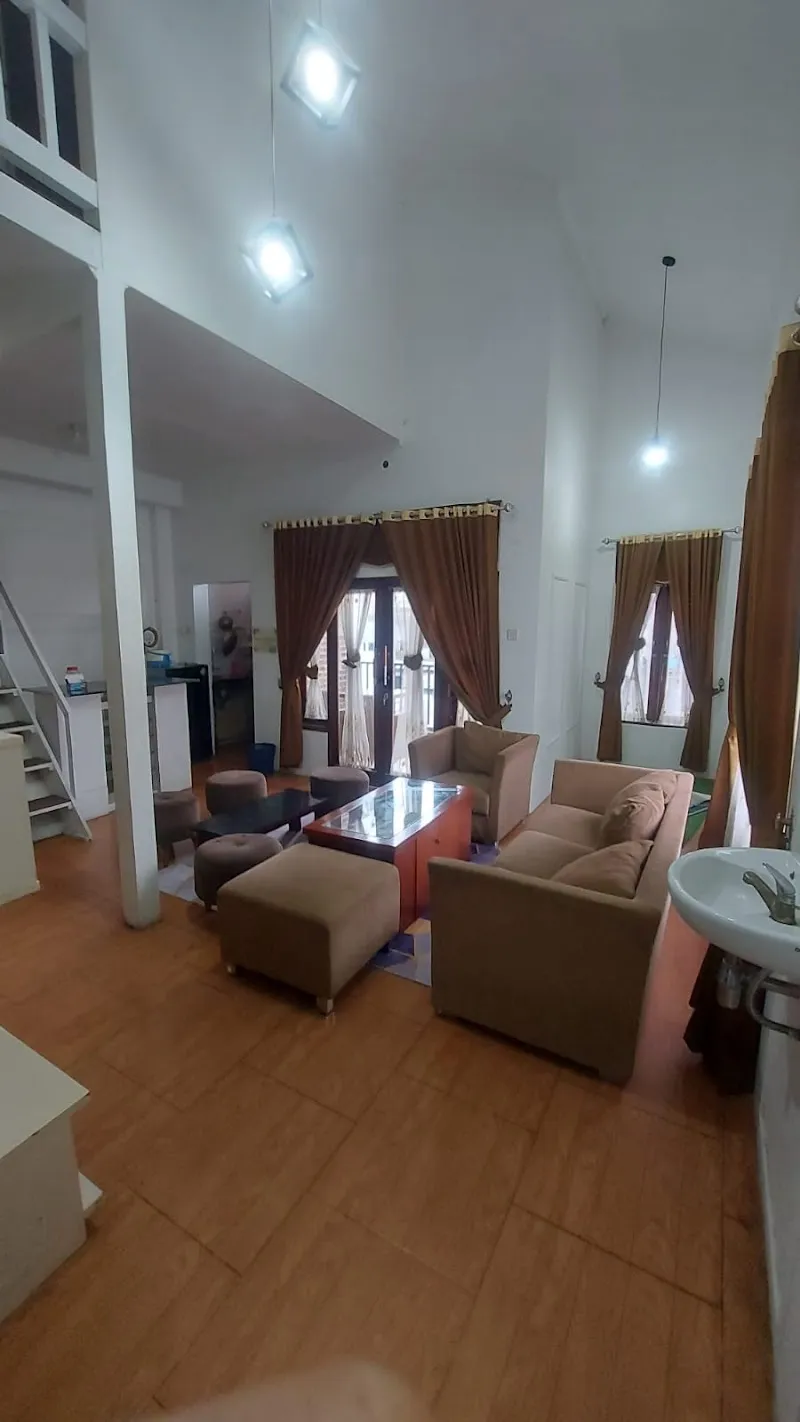 Dieng Ghuzy House - Photo 2