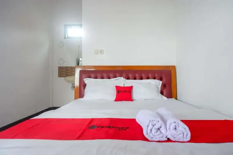 RedDoorz Alun-Alun Wonosobo 2 - Photo 3