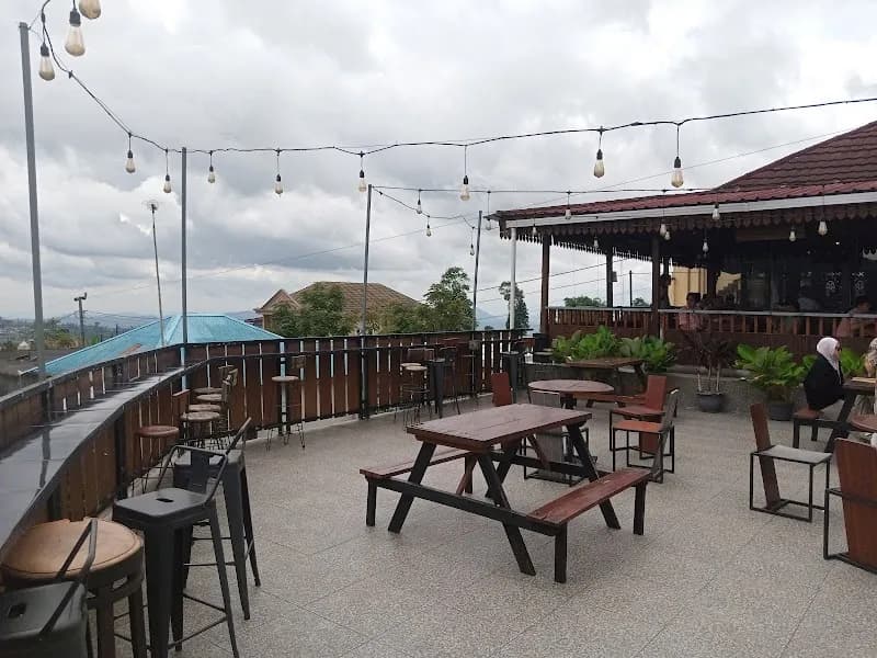 Waroeng Djoglo Wonosobo - Photo 4