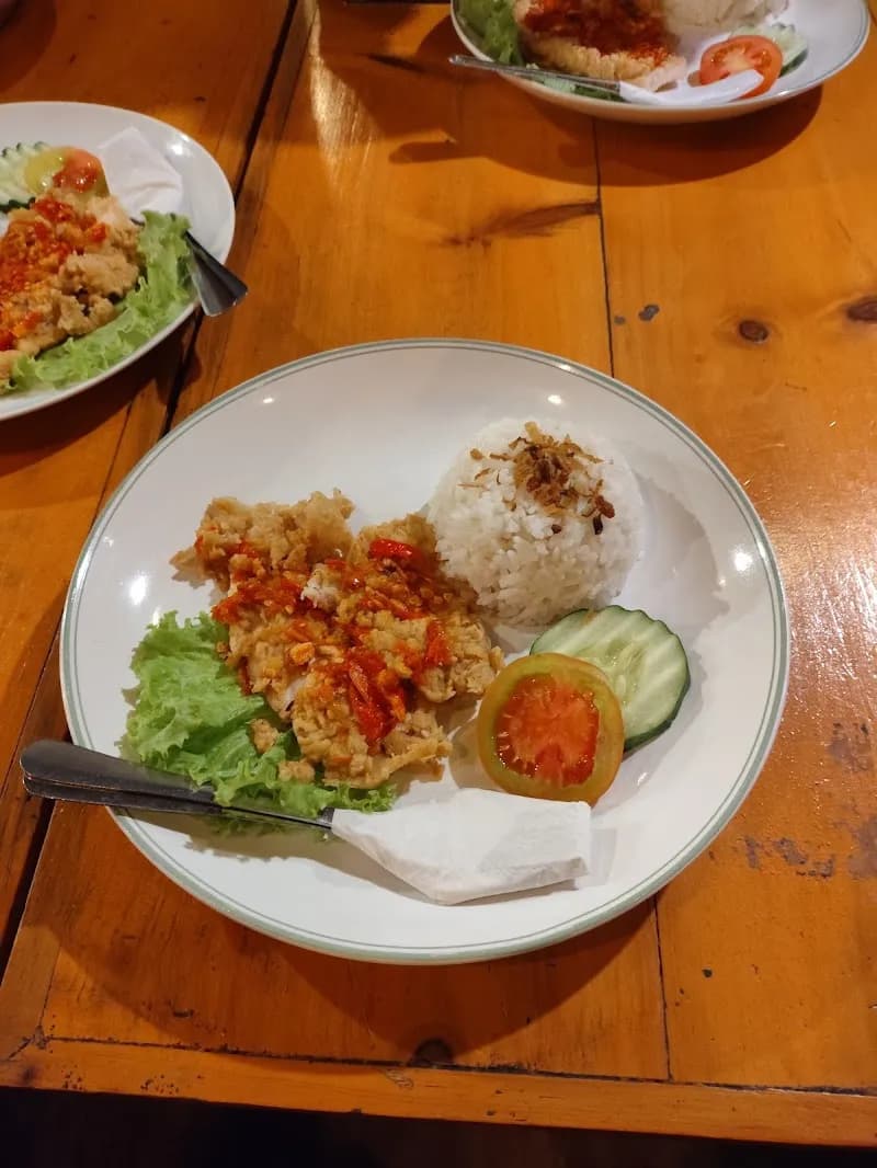 Pibee Resto & Coffee - Photo 2