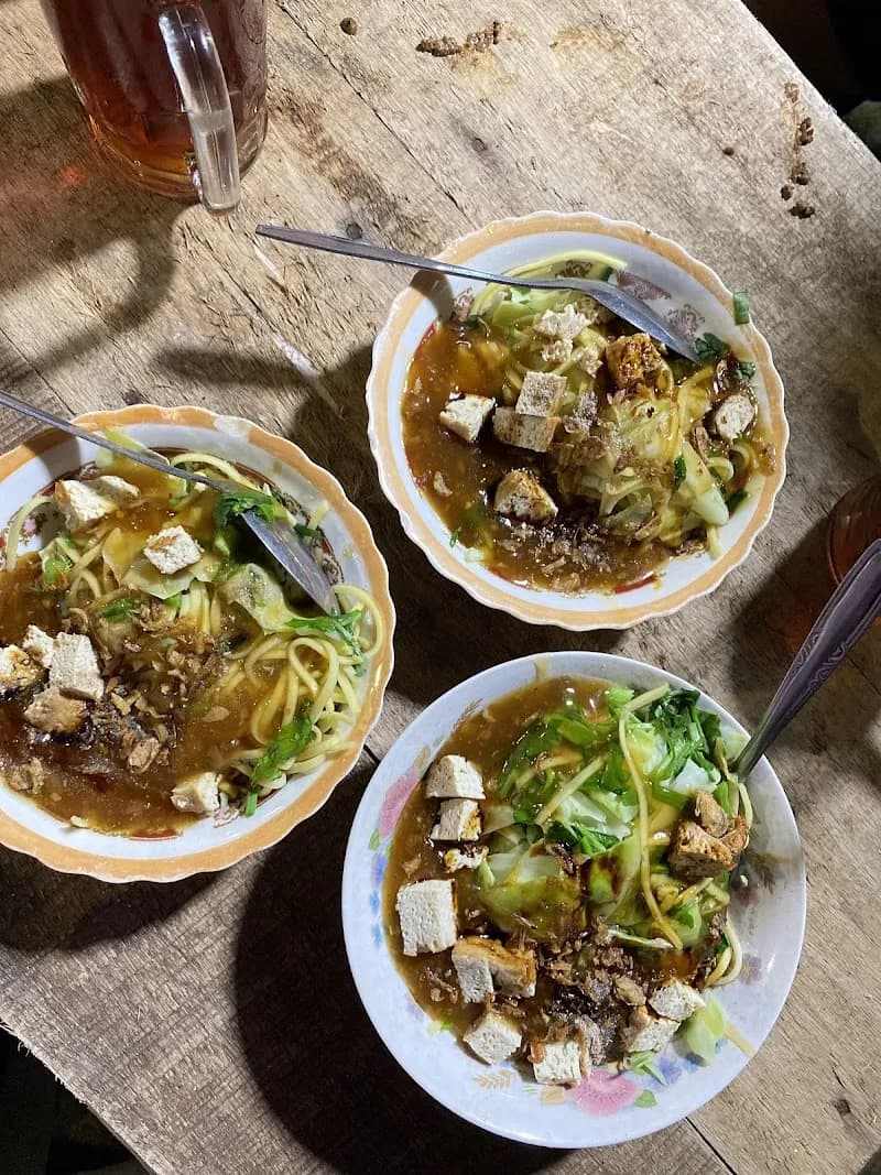 Mie Ongklok Sate Pak Tris - Photo 4