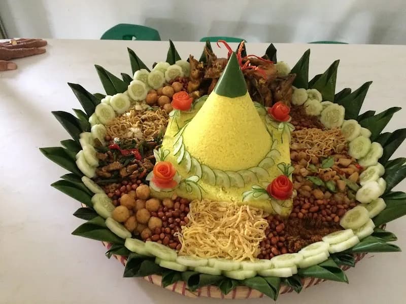 Warung Makan Taman Sari - Photo 2