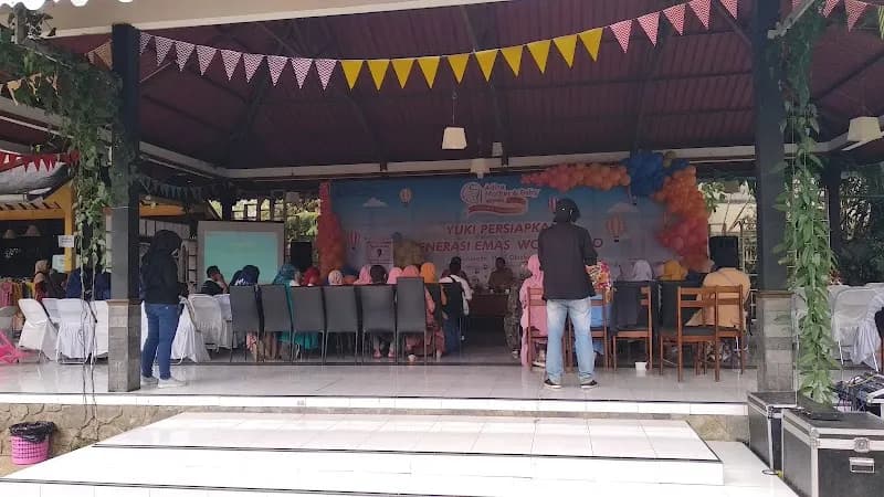 Krishna Resto Garden - Photo 4