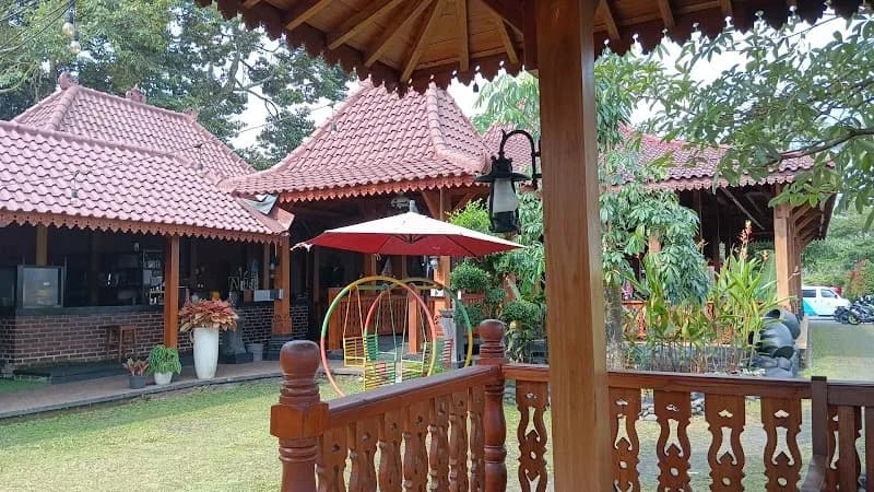 Joglo Nawasena Resto & Cafe - Photo 5