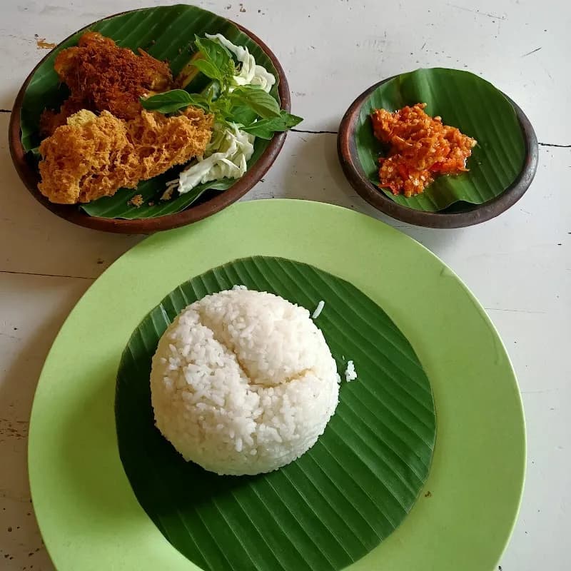 Ayam Goreng Bugisan - Photo 2