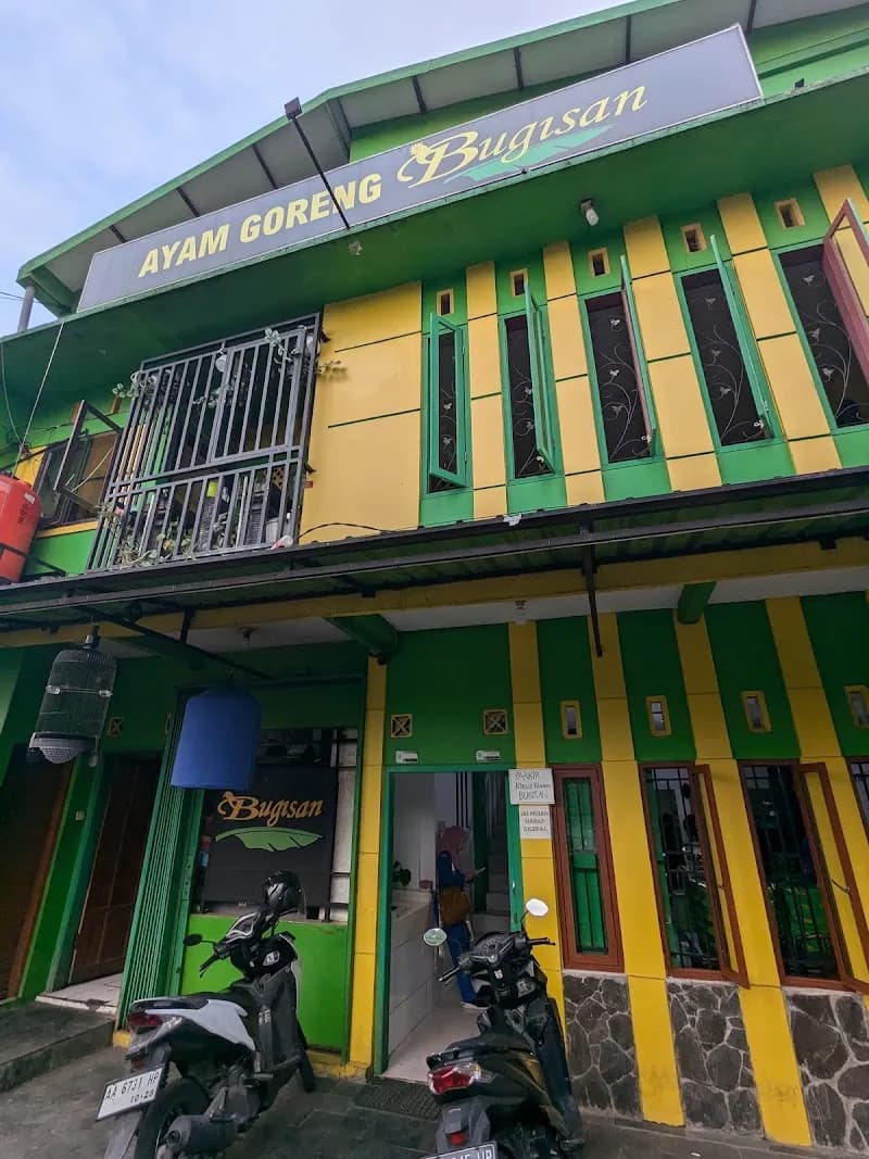 Ayam Goreng Bugisan - Photo 3