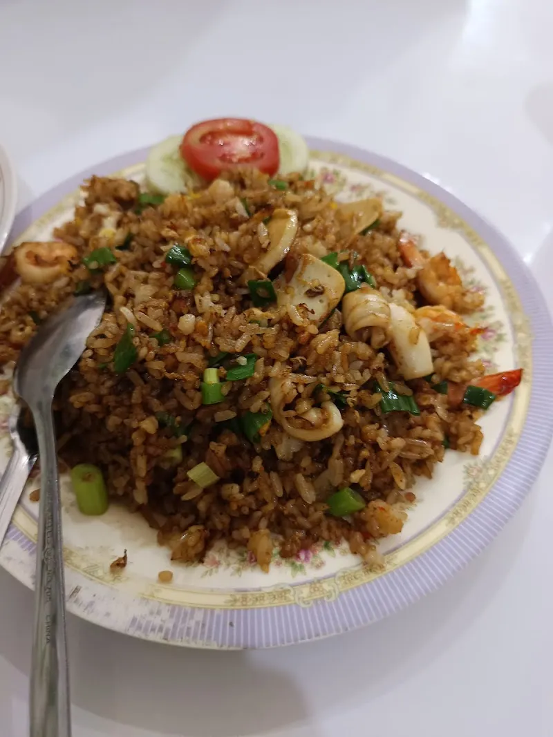 Siantar Top Resto - Photo 2