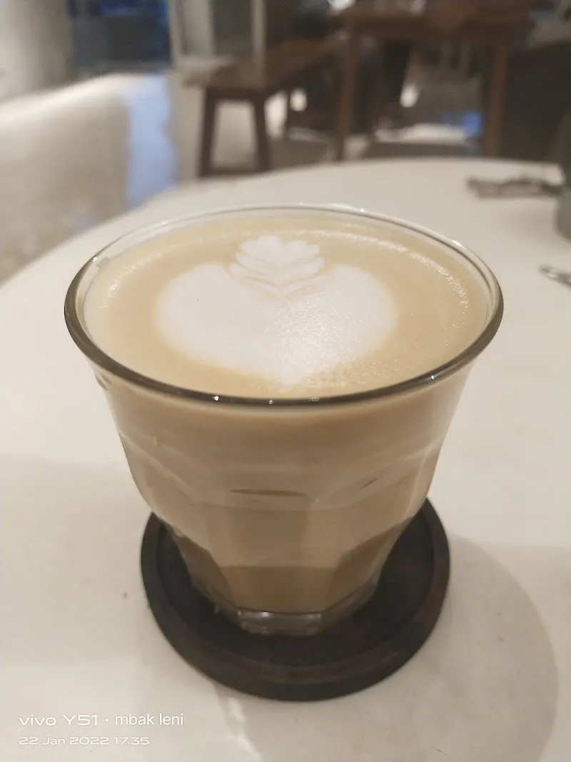 Manahati Coffee - Photo 3