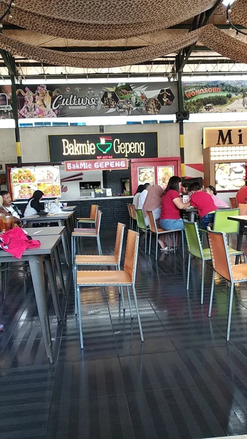 Alure Food Corner - Photo 5