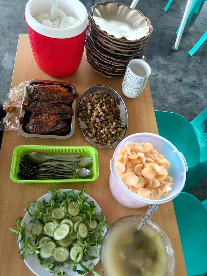 Warung Makan Dieng - Photo 2