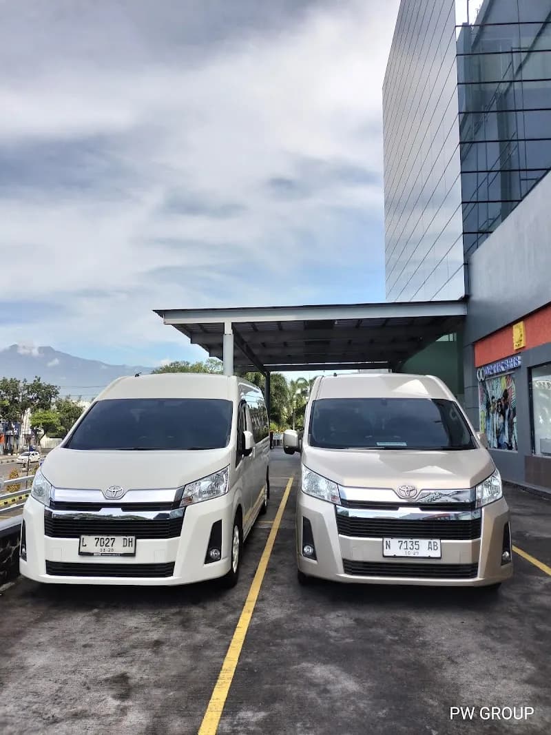 Putra Wijaya Tours - Photo 2