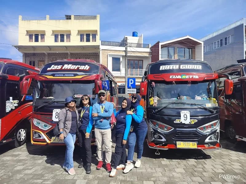 Putra Wijaya Tours - Photo 5