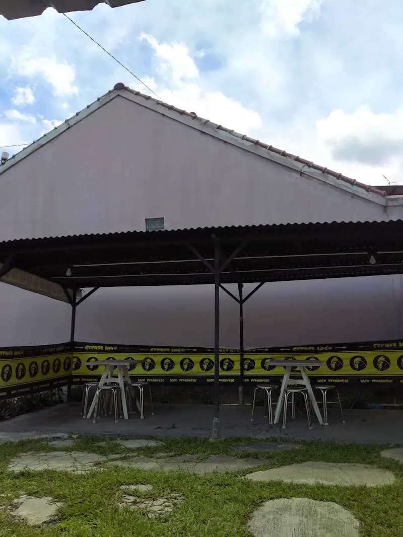 Warung Makan Geprek Jago - Photo 3