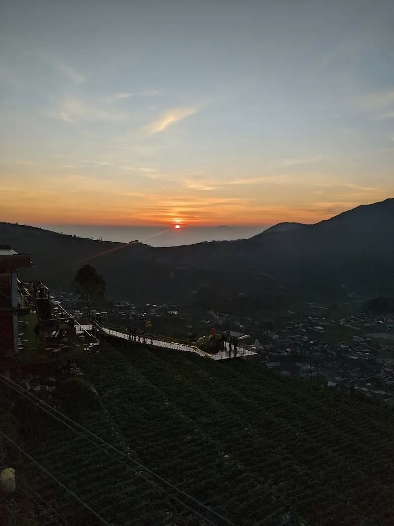 Jalur Trekking Gardu Pandang - Photo 3