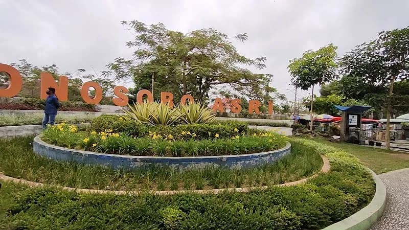 Taman Ainun Habibi - Photo 2