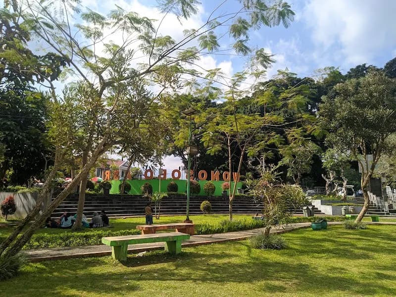 Taman Kartini - Photo 2