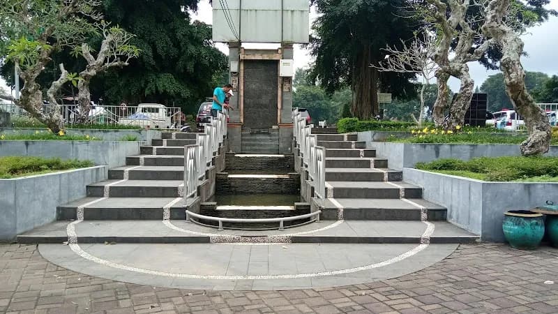 Taman Kartini - Photo 5