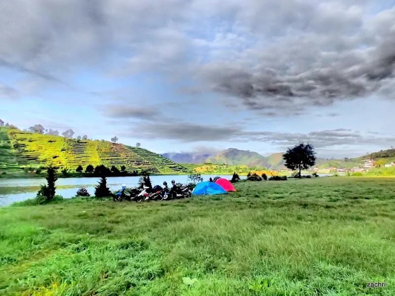 Telaga Cebong - Photo 4