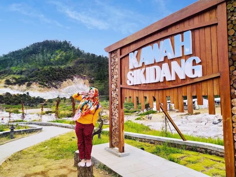 Kawah Sikidang Dieng - Photo 4