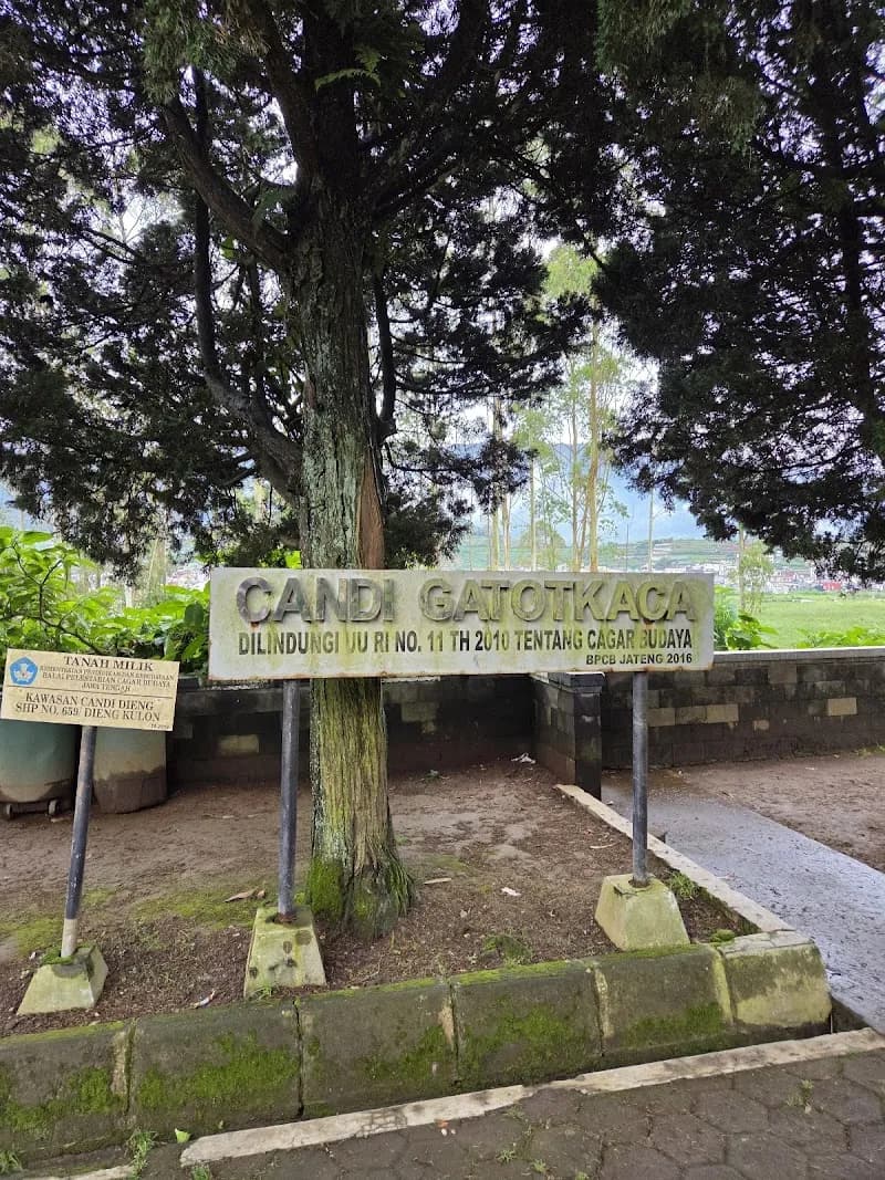Candi Gatotkaca - Photo 3
