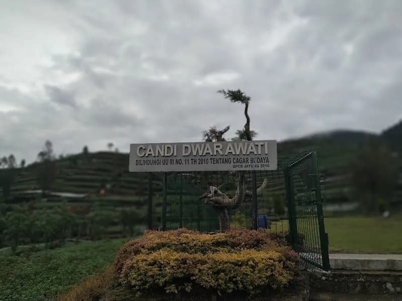 Candi Dwarawati - Photo 2