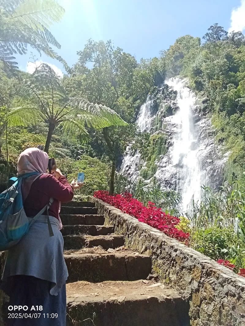 Wisata Alam Curug Sikarim - Photo 3