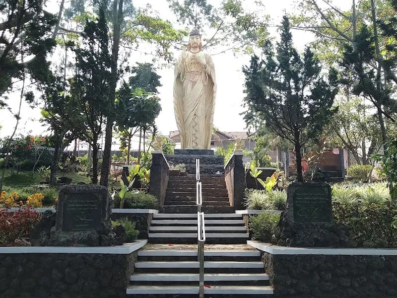 Gua Maria Taroanggro - Photo 3