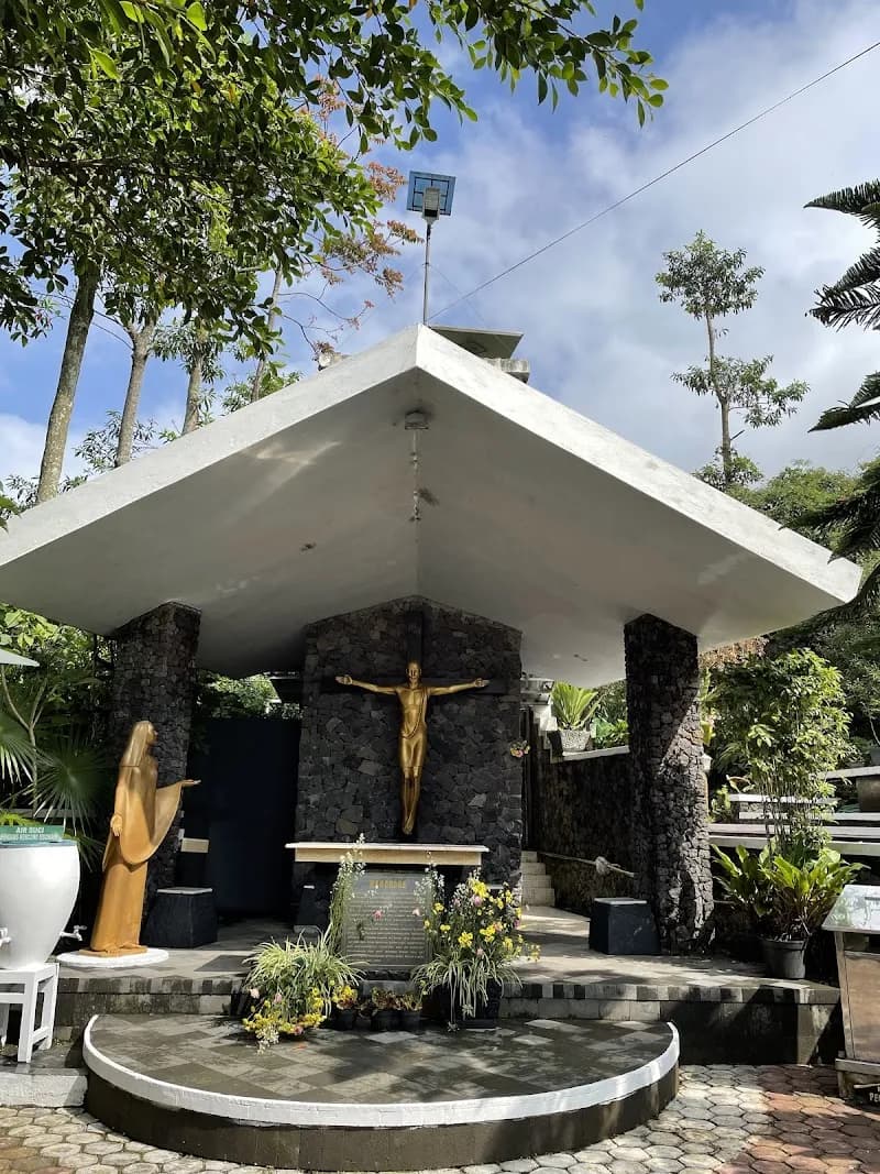 Gua Maria Taroanggro - Photo 4