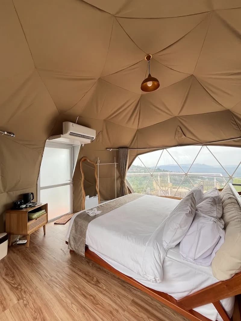 Damar Valley Glamping - Photo 2