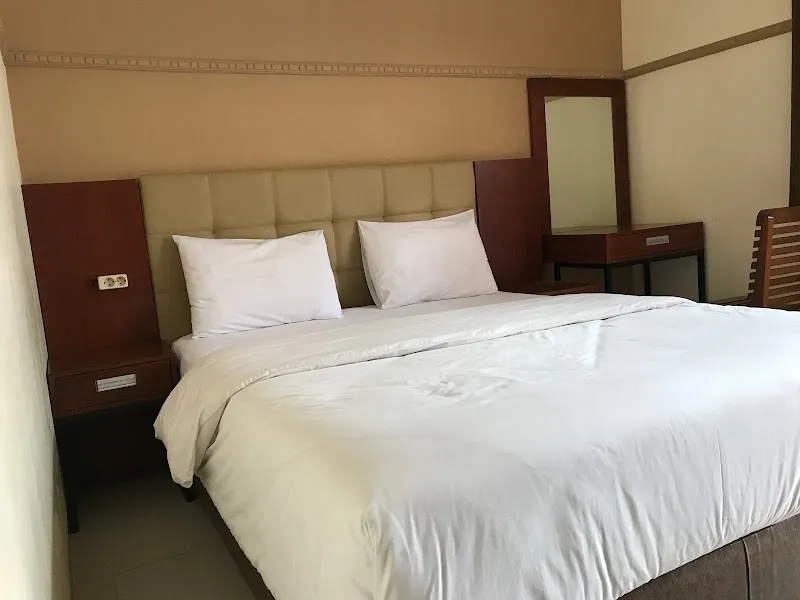 Hotel Tirta Arum - Photo 2