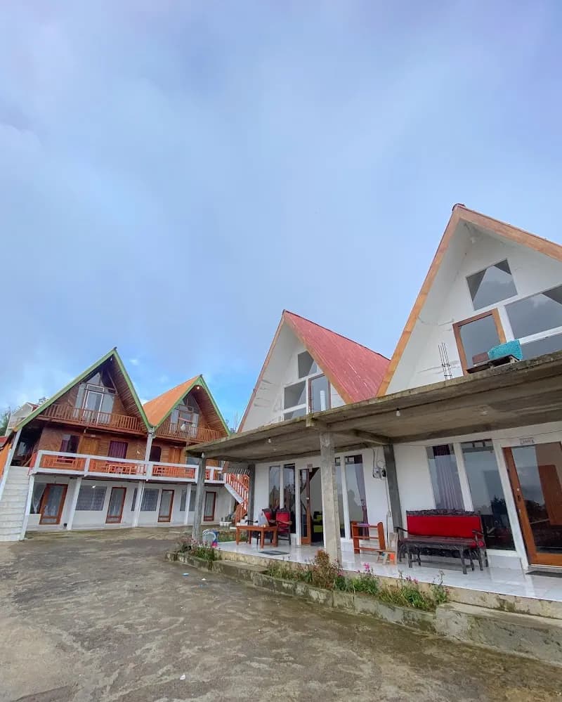Batu Lawang Cabin Dieng