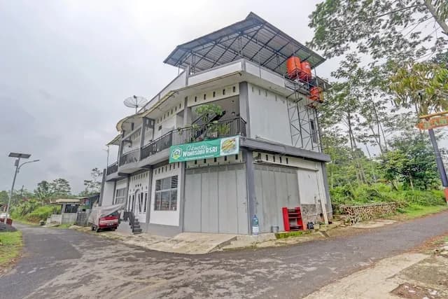 Homestay Wonosobo Asri