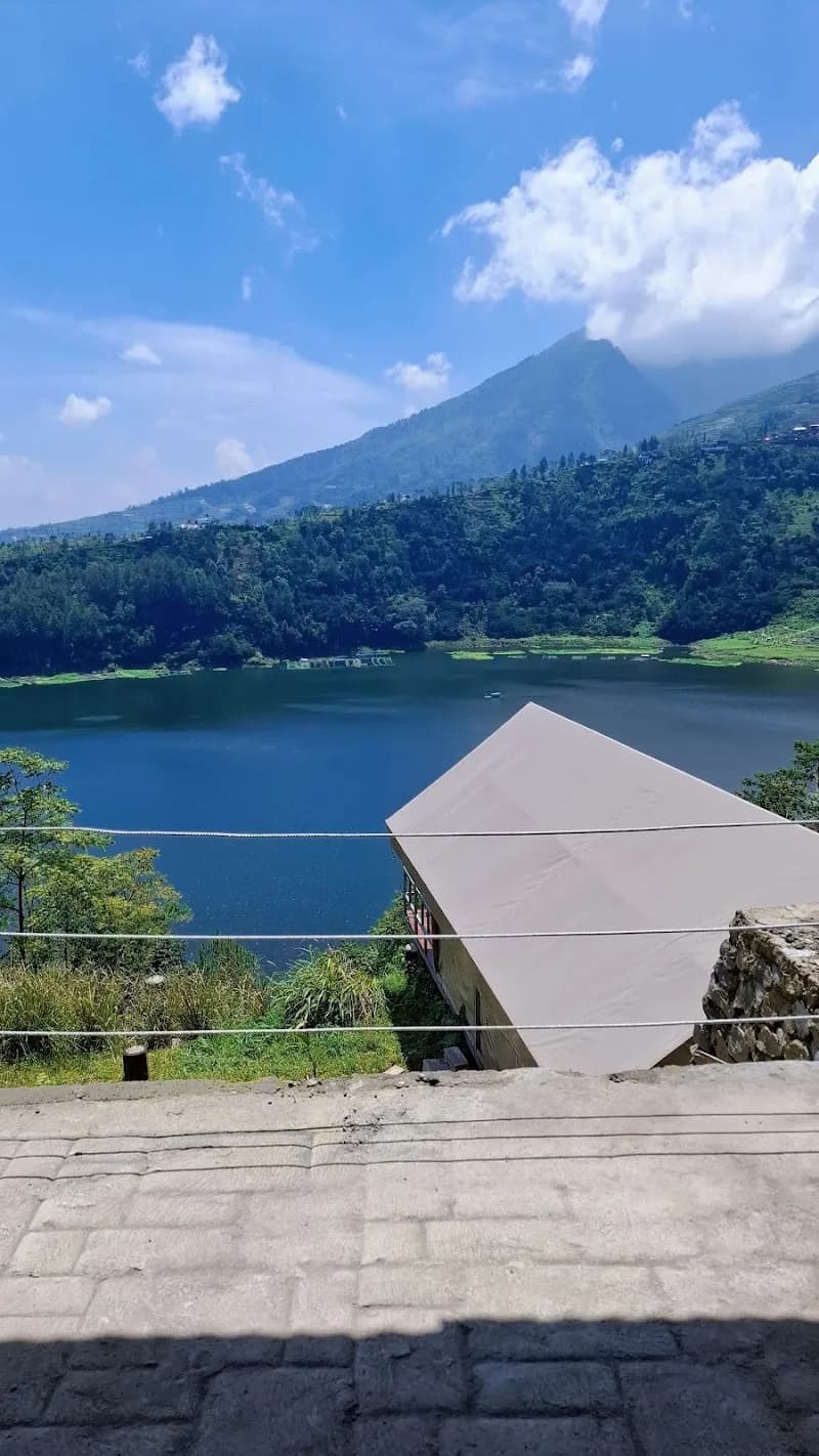 Seroja Hills Glamping