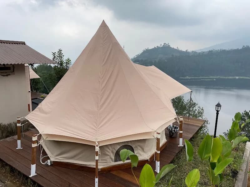 The Heaven Glamping & Resto