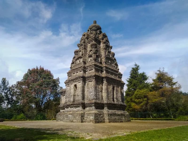 Candi Bima