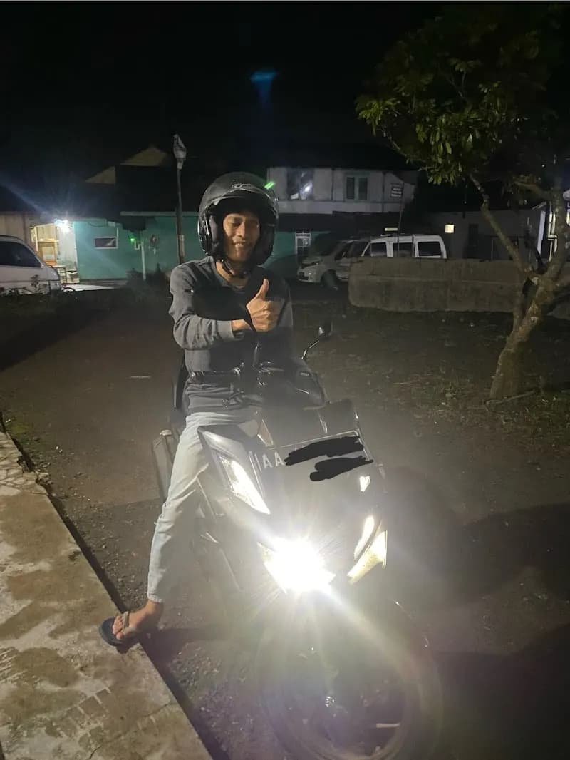 Devanka Rental Motor