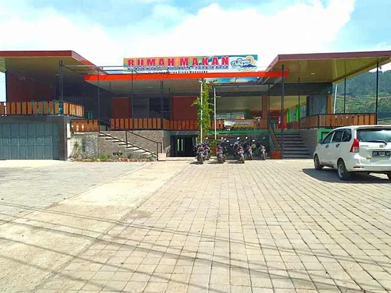 Rumah Makan Boemi Dieng