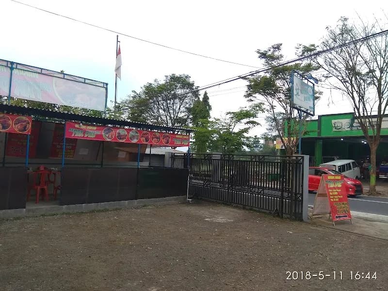 Warung Makan Pak Dhe