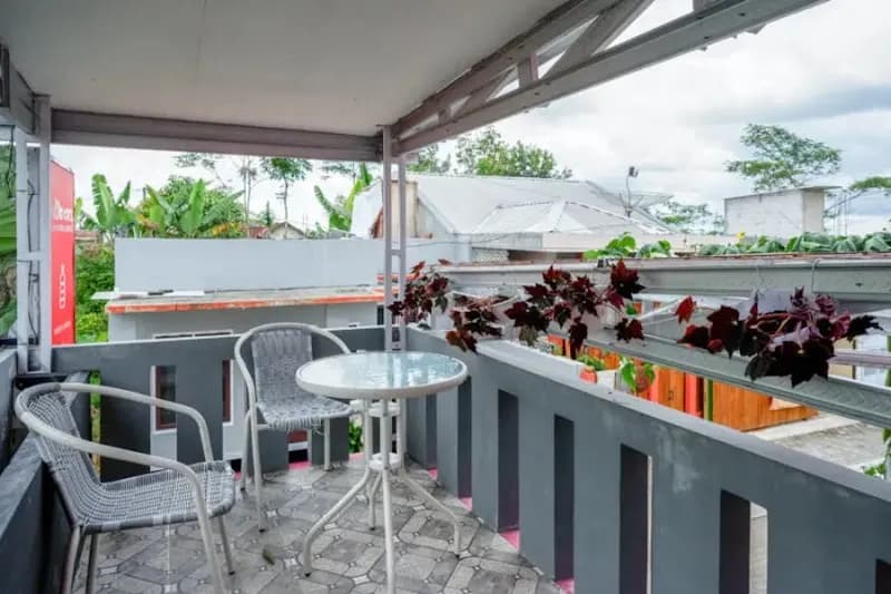 RedDoorz Terminal Mendolo